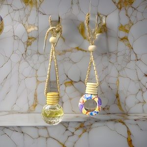 Car diffuser with essential oils. Choose your scent. Ocean, Lemon, Lavender.